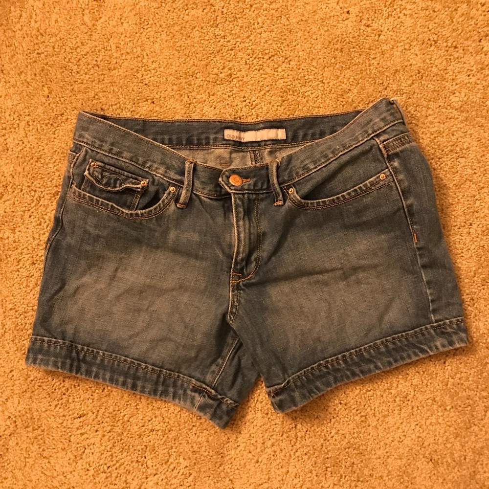 Old navy jean shorts size 8 EUC
